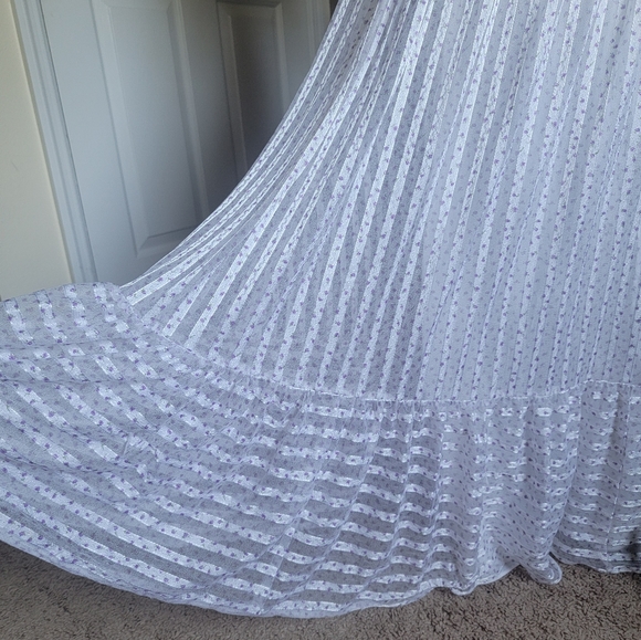 Vintage White and Purple Stripped Floral Maxi Dress - Picture 5 of 9